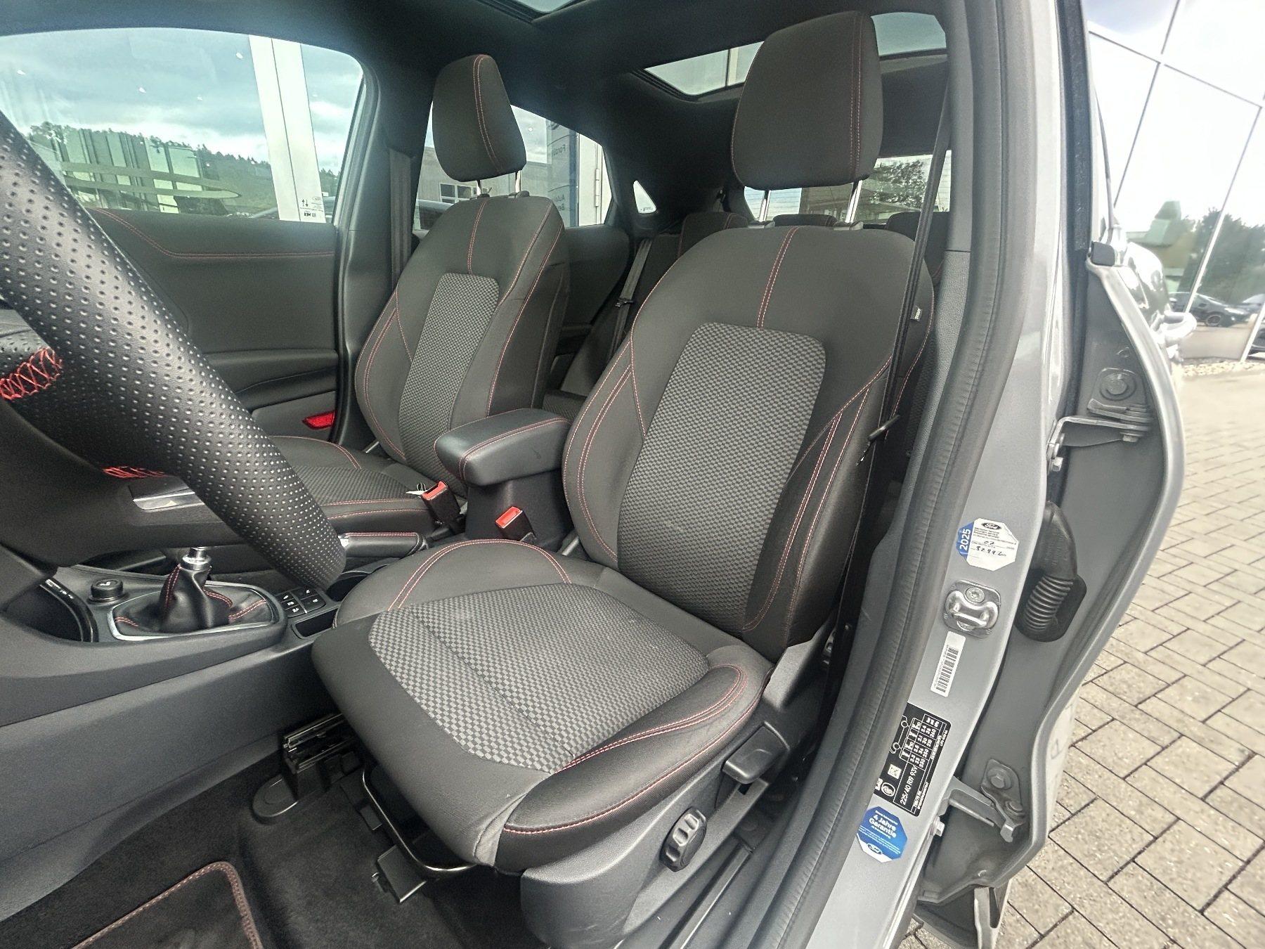 FORD 1.0 EcoBoost Mild Hybrid ST-Line S/S FORD 1.0 EcoBoost Mild Hybrid ST-Line S/S