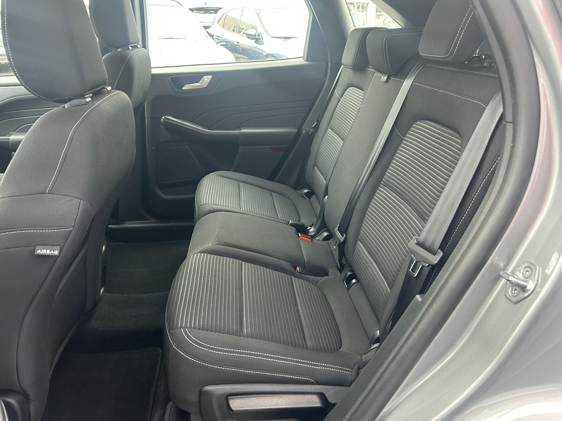 FORD 2.5 Duratec PHEV Titanium/Schwenkbare AHK FORD 2.5 Duratec PHEV Titanium/Schwenkbare AHK