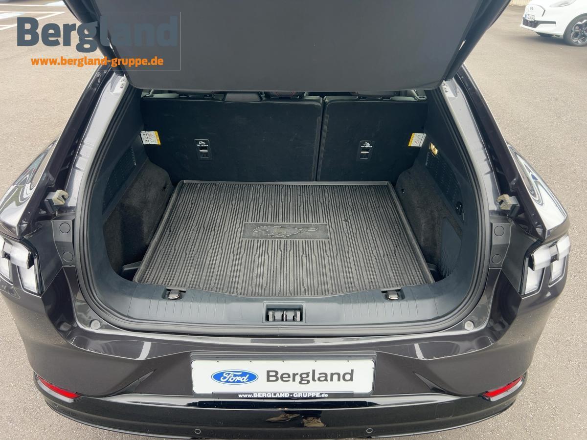 FORD 98 kWh AWD PREMIUM PANORAMADACH FORD 98 kWh AWD PREMIUM PANORAMADACH