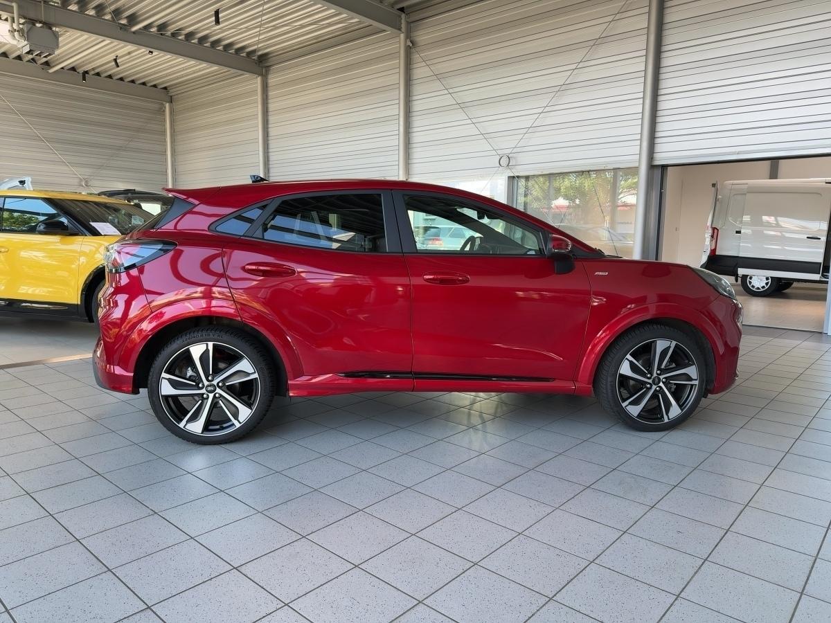 FORD 1,0 l EcoBoost Hybrid 155 PS ST-Line X FORD 1,0 l EcoBoost Hybrid 155 PS ST-Line X