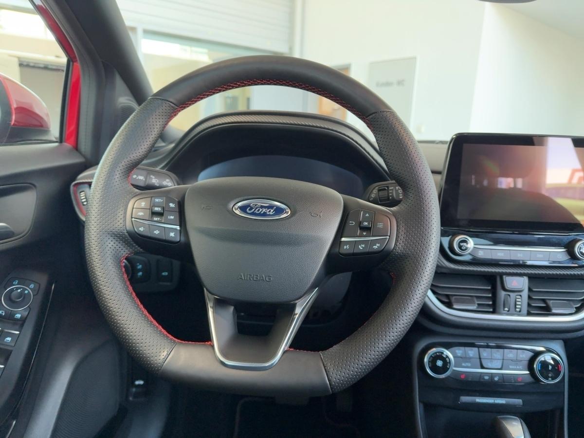 FORD 1,0 l EcoBoost Hybrid 155 PS ST-Line X FORD 1,0 l EcoBoost Hybrid 155 PS ST-Line X