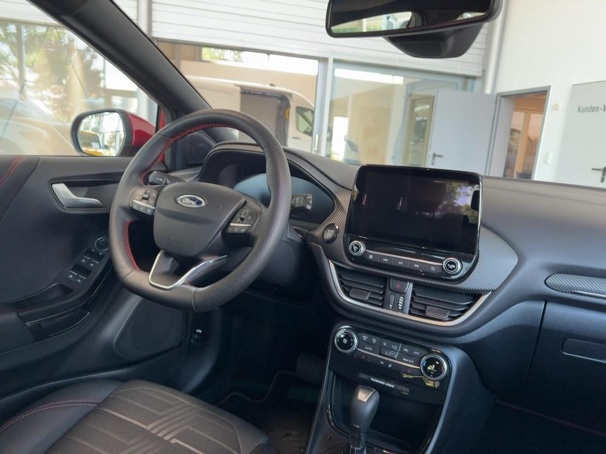 FORD 1,0 l EcoBoost Hybrid 155 PS ST-Line X FORD 1,0 l EcoBoost Hybrid 155 PS ST-Line X