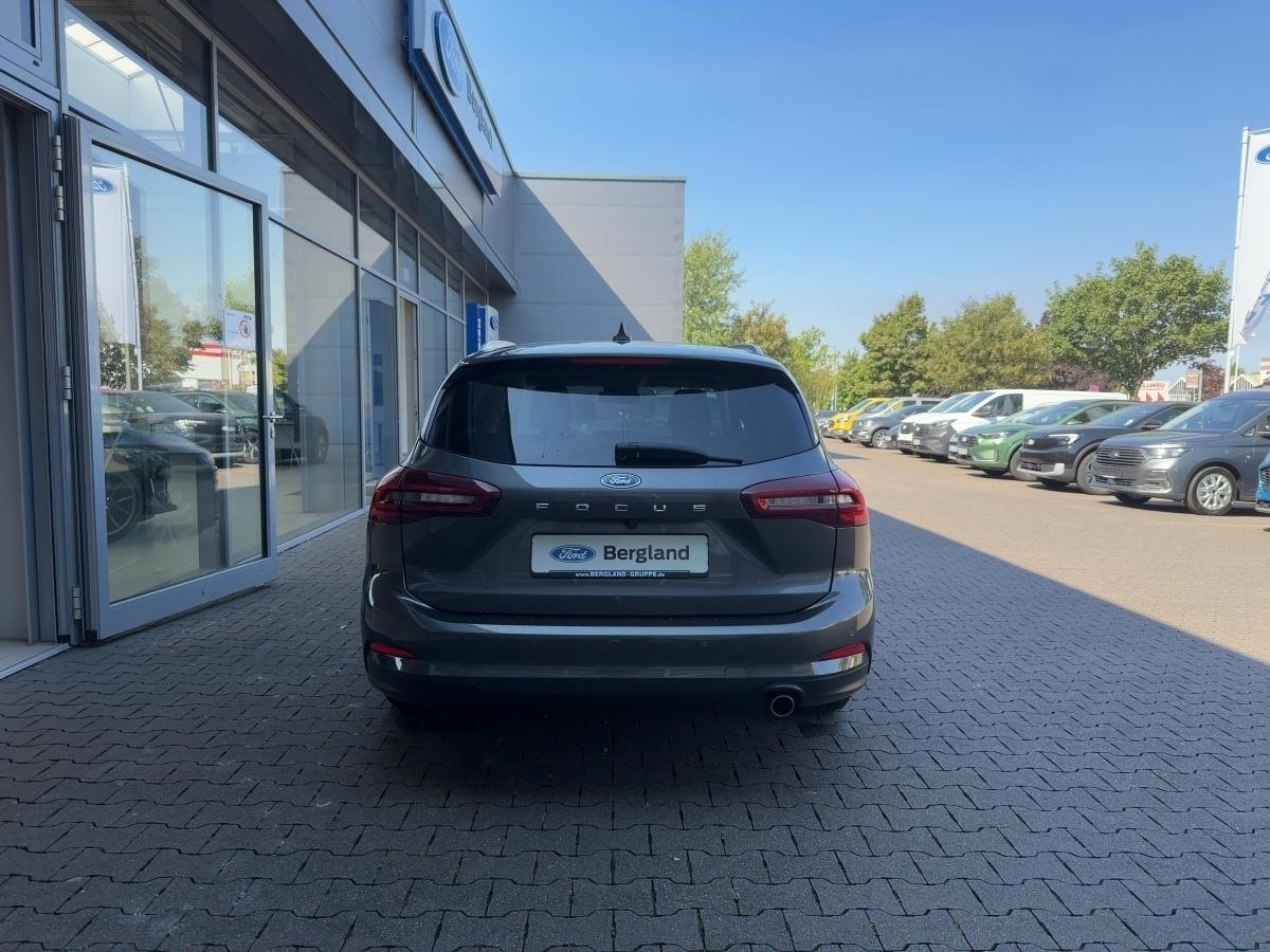 FORD 1,0 l EcoBoost 92 kW (125 PS) B Titanium FORD 1,0 l EcoBoost 92 kW (125 PS) B Titanium
