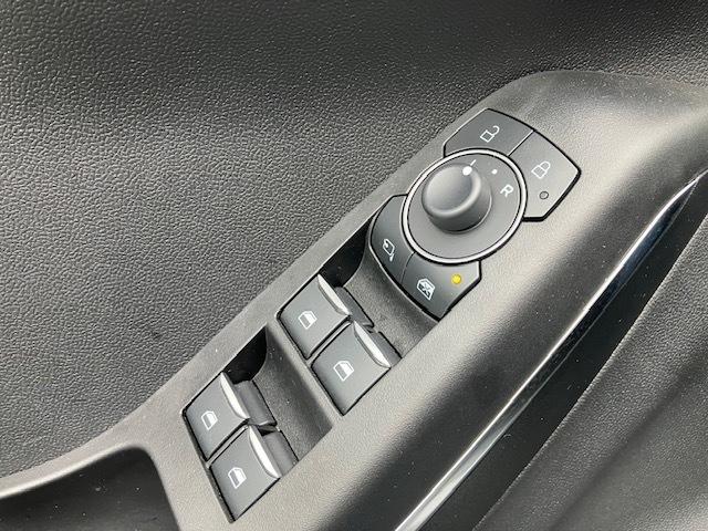 FORD Titanium Automatik FORD Titanium Automatik