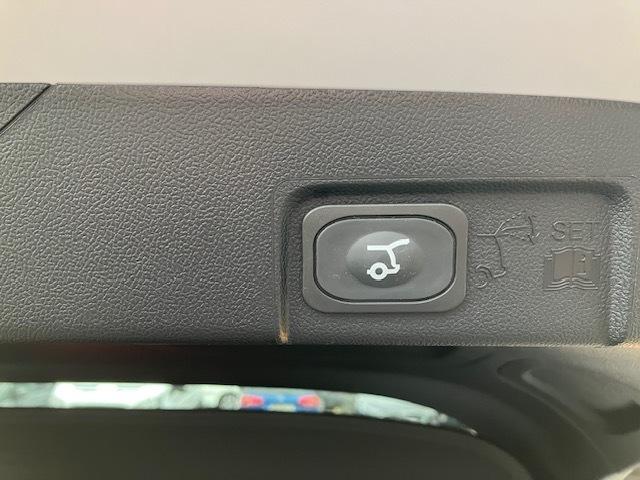 FORD Titanium Automatik FORD Titanium Automatik