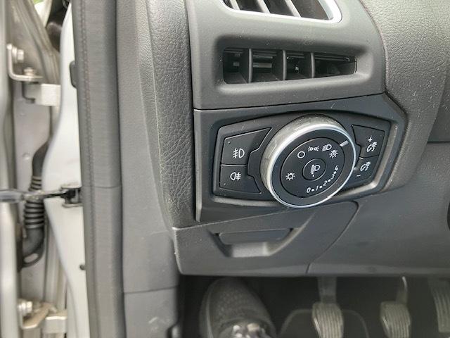 FORD Titanium Turnier FORD Titanium Turnier