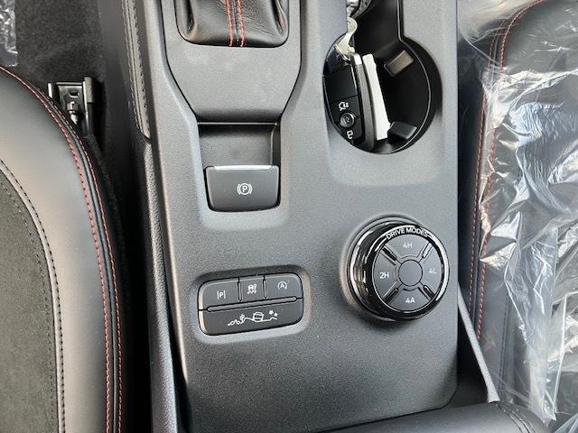 FORD Raptor D-KABINE Diesel 4WD FORD Raptor D-KABINE Diesel 4WD