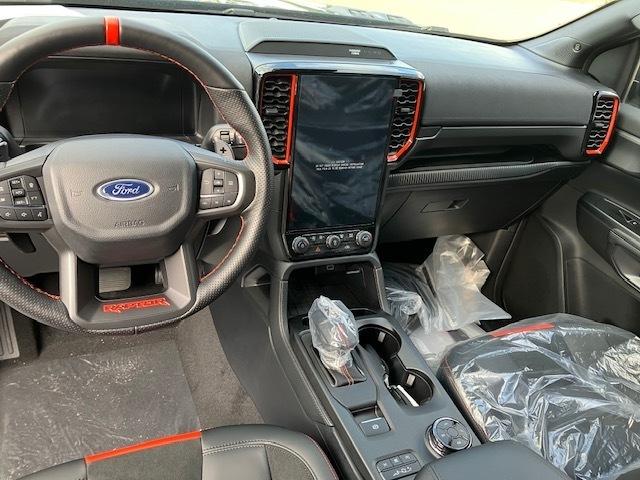 FORD Raptor D-KABINE Diesel 4WD FORD Raptor D-KABINE Diesel 4WD