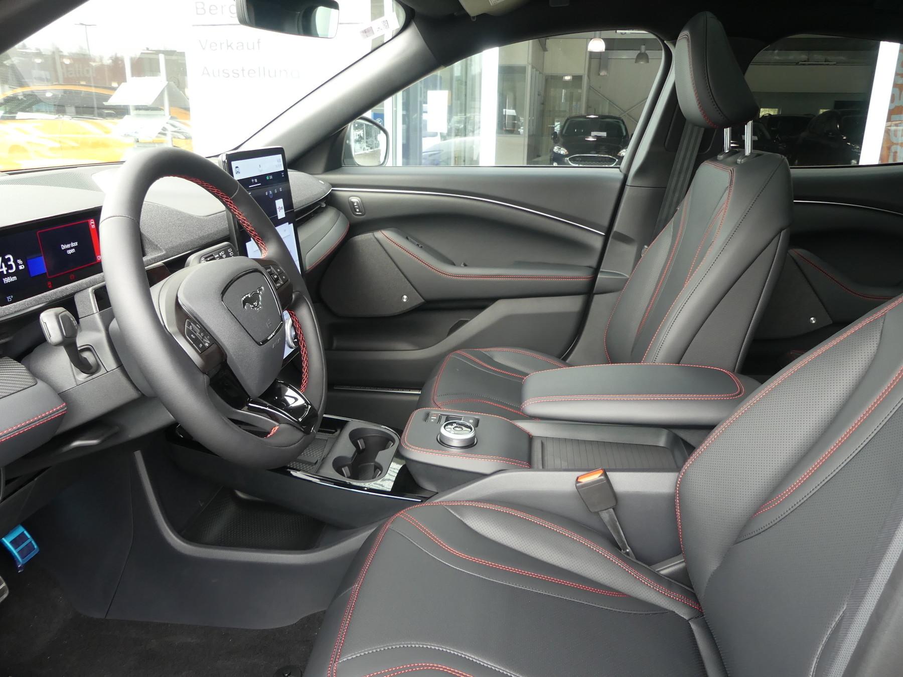FORD AWD 98,7kWh Dual Allrad FORD AWD 98,7kWh Dual Allrad