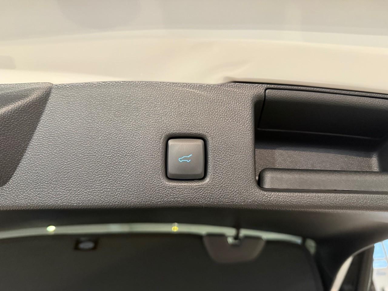 FORD SOUND EDITION PHEV*PANORAMADACH*20-ZOLL*AHK FORD SOUND EDITION PHEV*PANORAMADACH*20-ZOLL*AHK