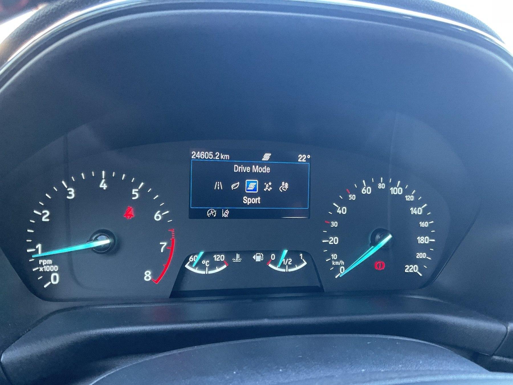 FORD ST-Line Design MHEV FORD ST-Line Design MHEV