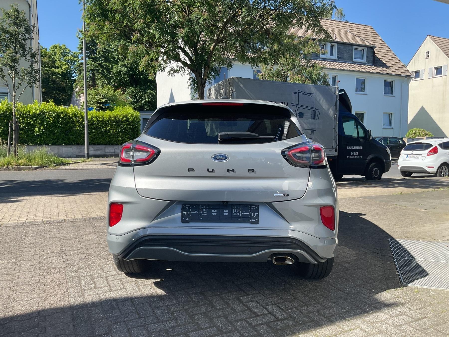 FORD ST-Line Design MHEV FORD ST-Line Design MHEV
