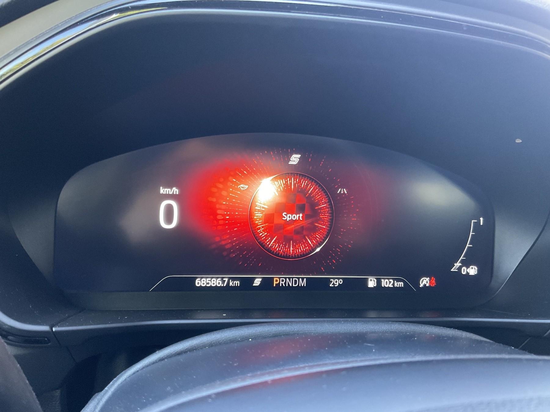 FORD ST-Line X 125PS *LED*iACC*PDC*RFK*NAVI*B&O FORD ST-Line X 125PS *LED*iACC*PDC*RFK*NAVI*B&O