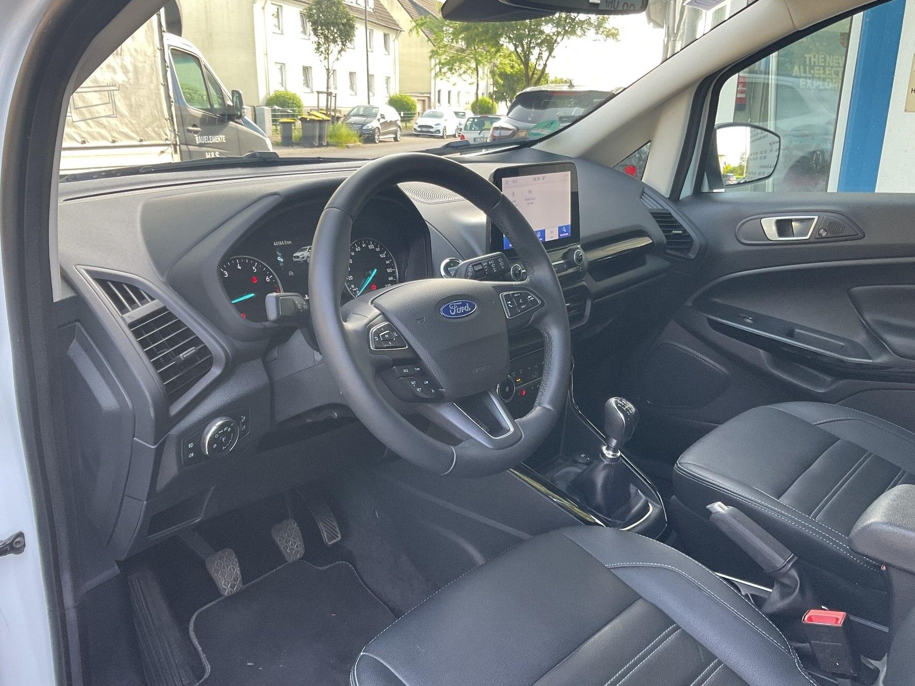 FORD Active 140PS *SHZ*GRA*PDC*RFK*Ke*B&O*LM FORD Active 140PS *SHZ*GRA*PDC*RFK*Ke*B&O*LM