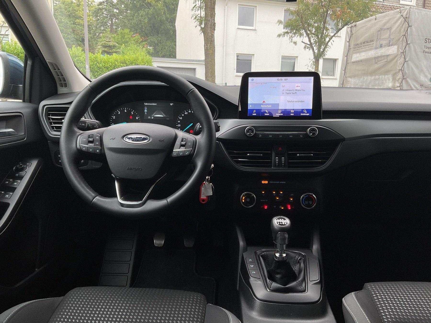 FORD Cool & Connect *LED*PDC*AHK*NAVI*SHZ*DAB* FORD Cool & Connect *LED*PDC*AHK*NAVI*SHZ*DAB*