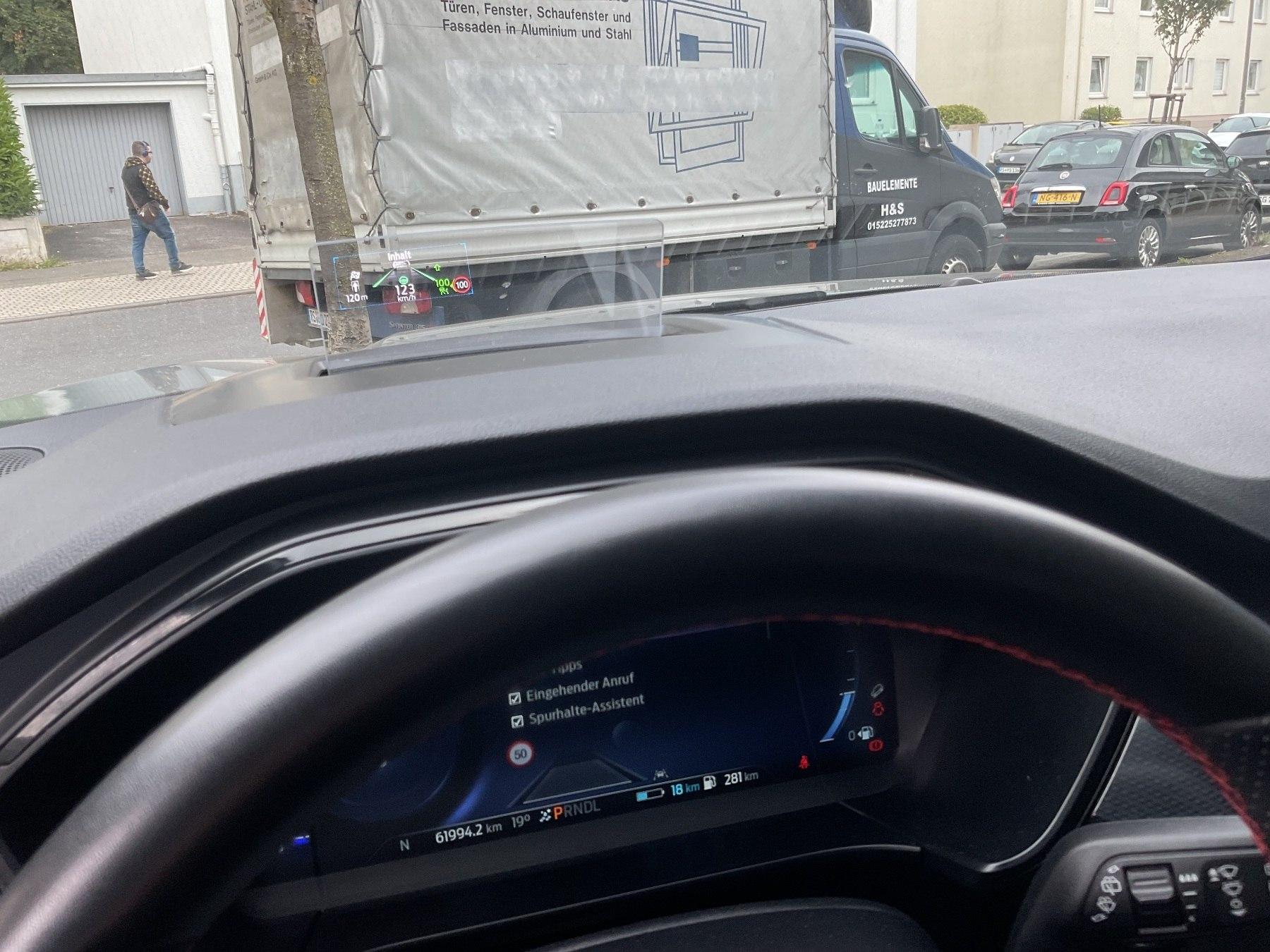 FORD ST-Line PHEV *AppLink*AHK*Head-Up-Display* FORD ST-Line PHEV *AppLink*AHK*Head-Up-Display*