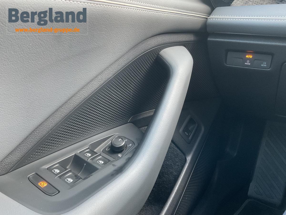 VW Variant Business 1.5l eTSI *Massagesitze* VW Variant Business 1.5l eTSI *Massagesitze*