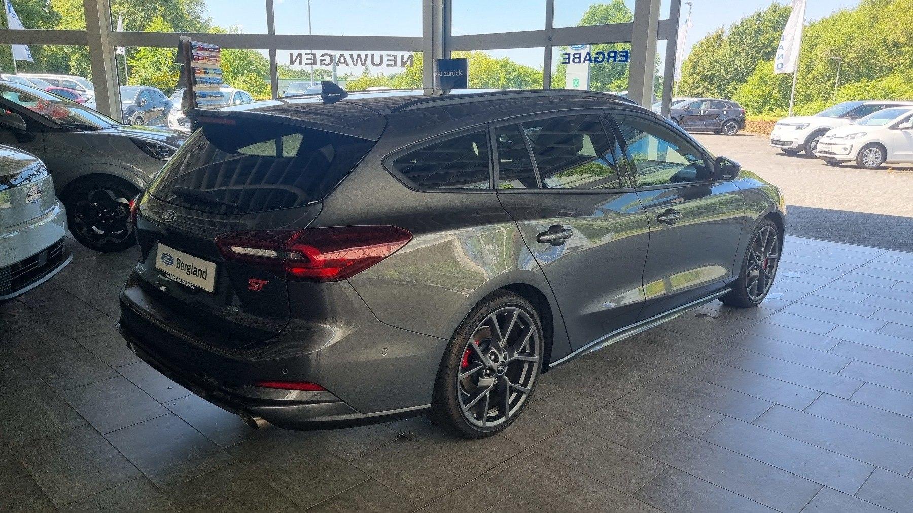 FORD ST X 2,3 l EcoBoost 206 kW (280 PS) FORD ST X 2,3 l EcoBoost 206 kW (280 PS)