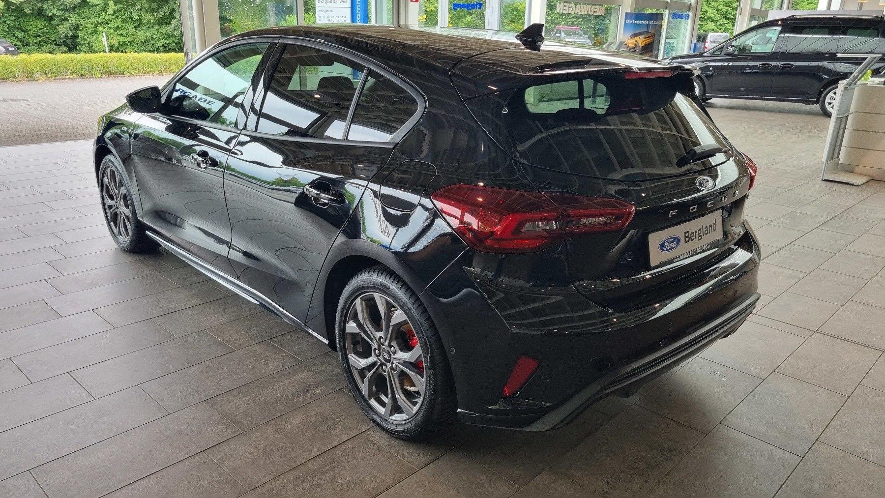 FORD ST-Line 5-tg. 155PS FORD ST-Line 5-tg. 155PS