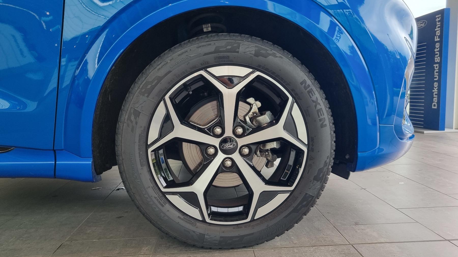 FORD ST-LINE 5D 1.0T 125 MHEV M6 FWD FORD ST-LINE 5D 1.0T 125 MHEV M6 FWD