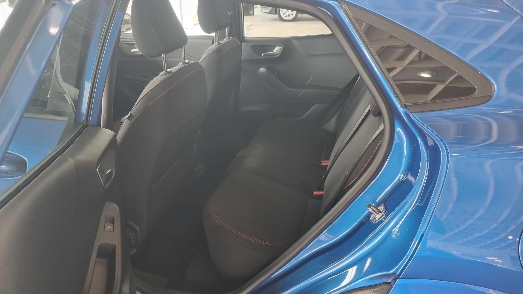 FORD ST-LINE 5D 1.0T 125 MHEV M6 FWD FORD ST-LINE 5D 1.0T 125 MHEV M6 FWD