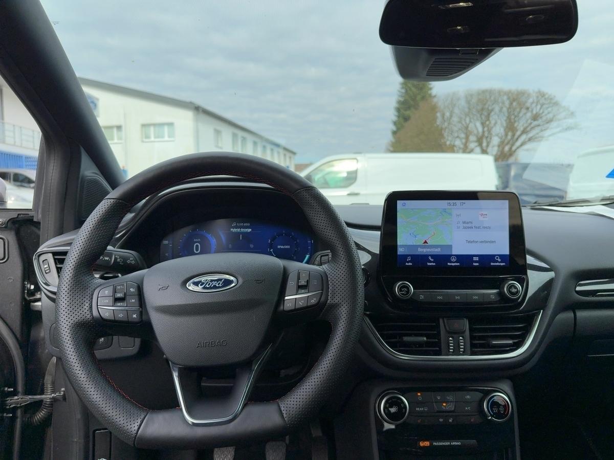 FORD ST-LINE MHEV 155PS FORD ST-LINE MHEV 155PS