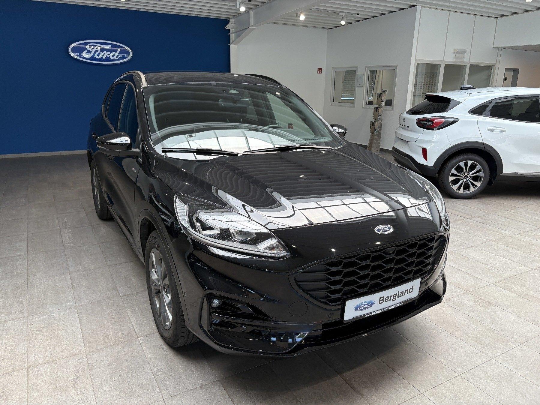 FORD PHEV ST-Line CVT FWD