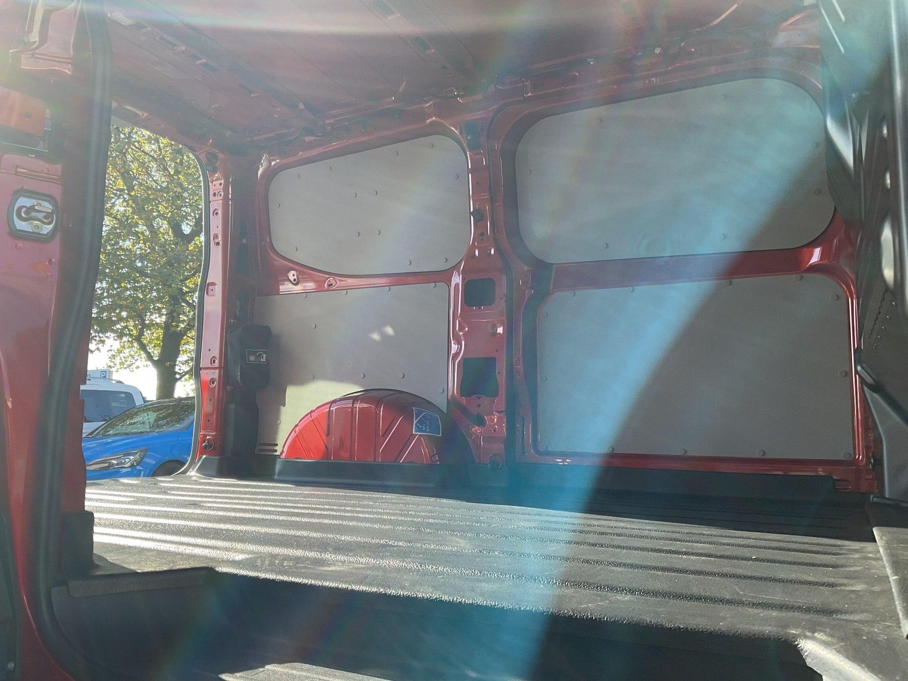 FORD Kasten Limited 320 L1 *AT FORD Kasten Limited 320 L1 *AT