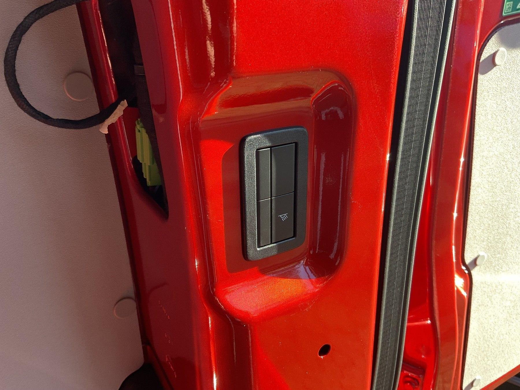 FORD Kasten Limited 320 L1 *AT FORD Kasten Limited 320 L1 *AT