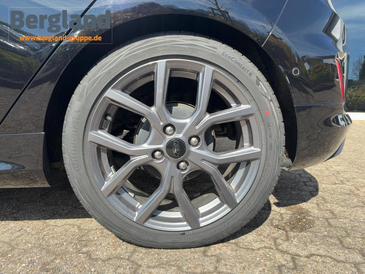 FORD ST-LINE X MHEV *ACC *Navi *RFK FORD ST-LINE X MHEV *ACC *Navi *RFK