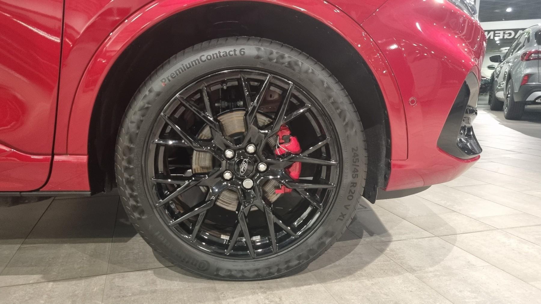 FORD ST-Line X PHEV *Black Package *Panoramadach FORD ST-Line X PHEV *Black Package *Panoramadach