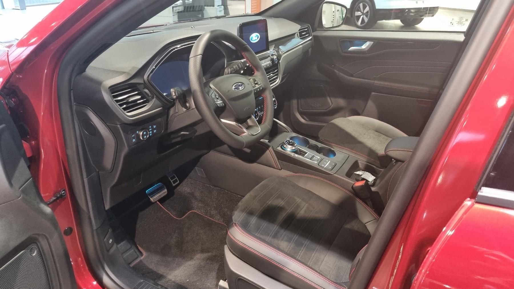 FORD ST-Line X PHEV *Black Package *Panoramadach FORD ST-Line X PHEV *Black Package *Panoramadach