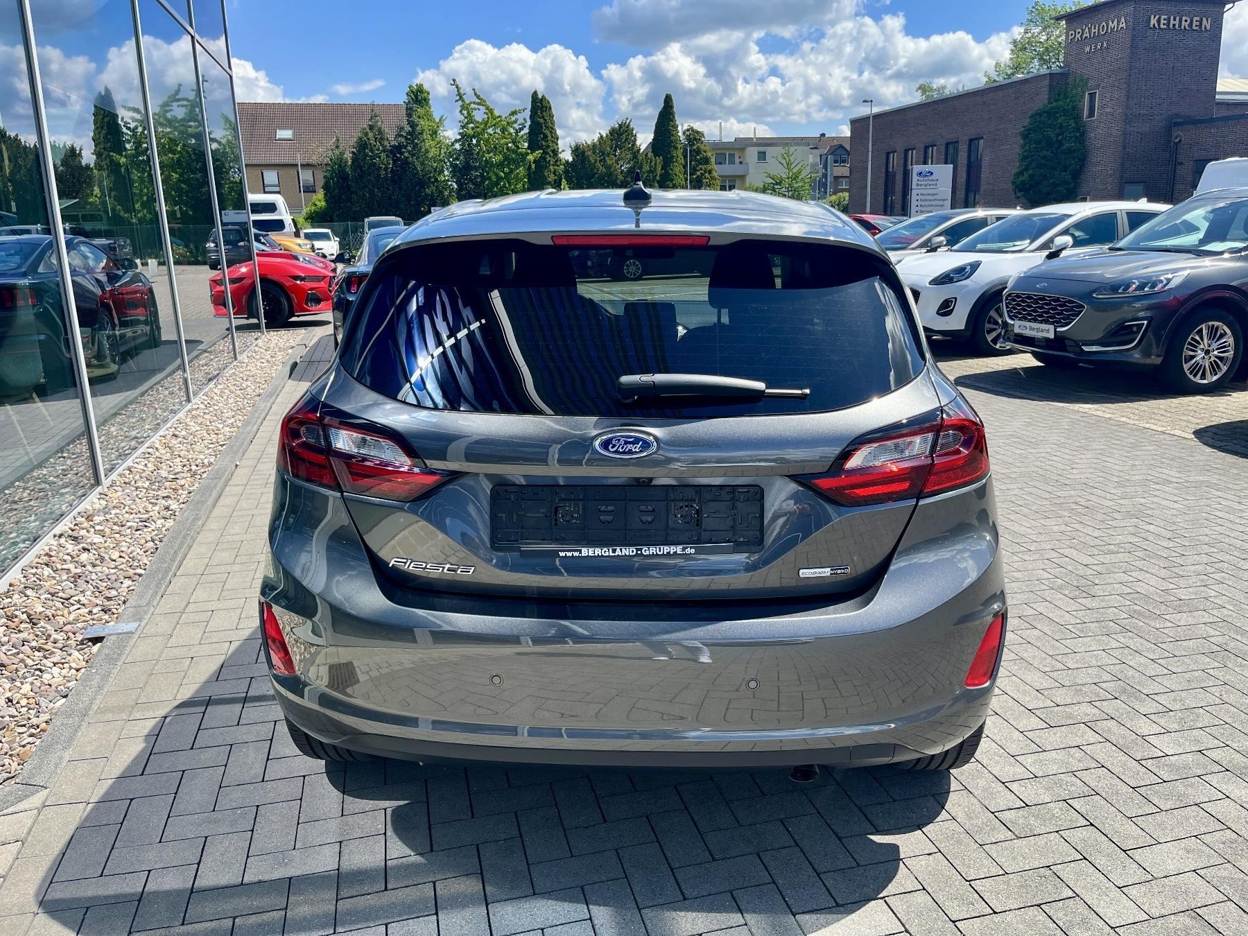FORD Titanium X *Fahrer-Assistenz FORD Titanium X *Fahrer-Assistenz
