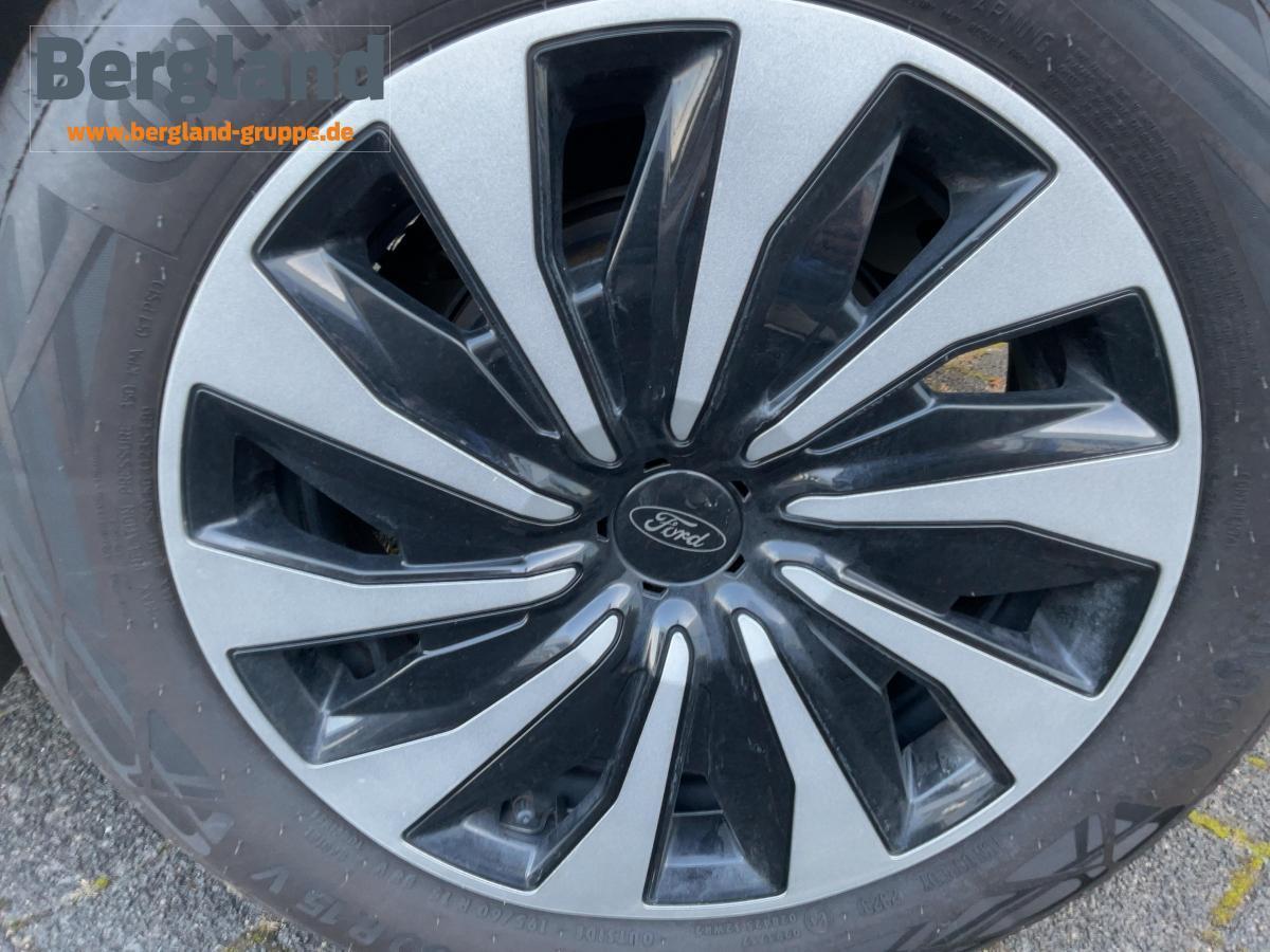 FORD Titanium 1.0L MHEV *Winter-Paket FORD Titanium 1.0L MHEV *Winter-Paket