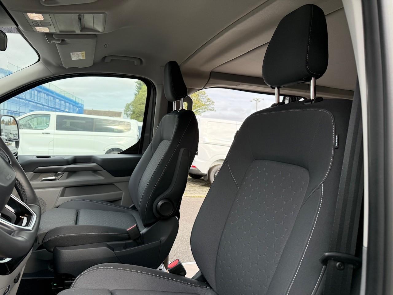 FORD 320L1 Aufstelldach 170PS Automatik FORD 320L1 Aufstelldach 170PS Automatik