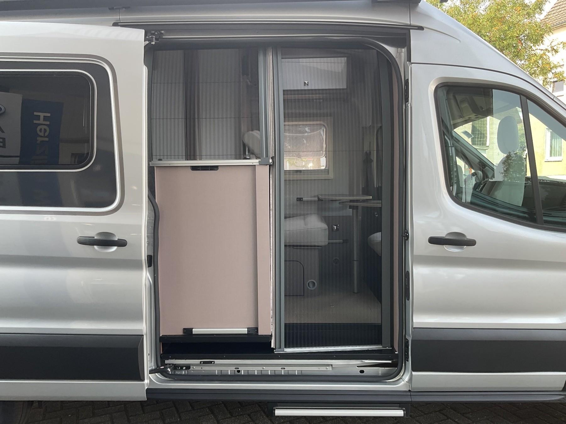 BÜRSTNER Signeo C 590 Bahia Ford Transit L3H3 BÜRSTNER Signeo C 590 Bahia Ford Transit L3H3