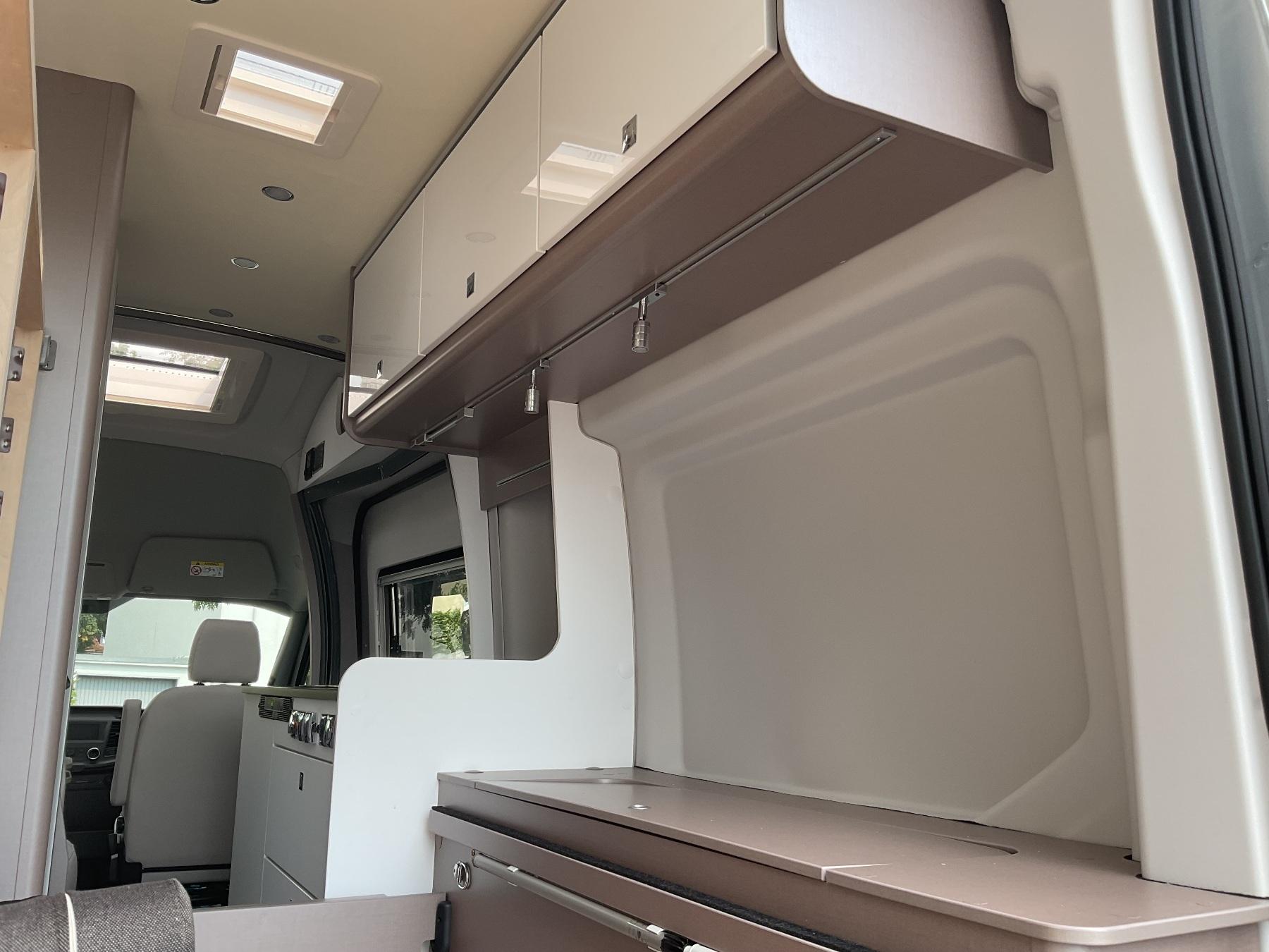 BÜRSTNER Signeo C 590 Bahia Ford Transit L3H3 BÜRSTNER Signeo C 590 Bahia Ford Transit L3H3