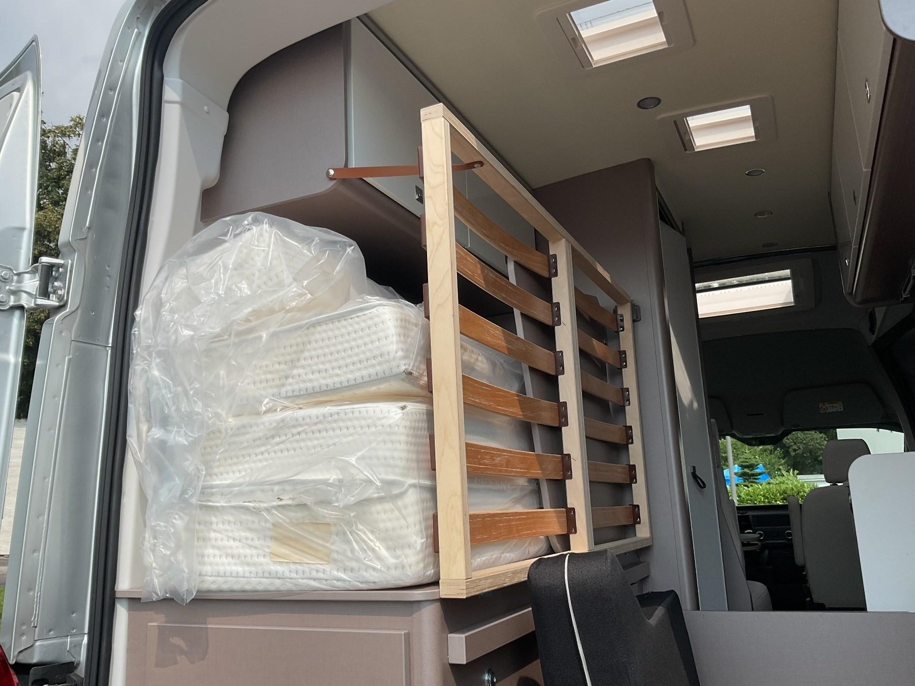 BÜRSTNER Signeo C 590 Bahia Ford Transit L3H3 BÜRSTNER Signeo C 590 Bahia Ford Transit L3H3