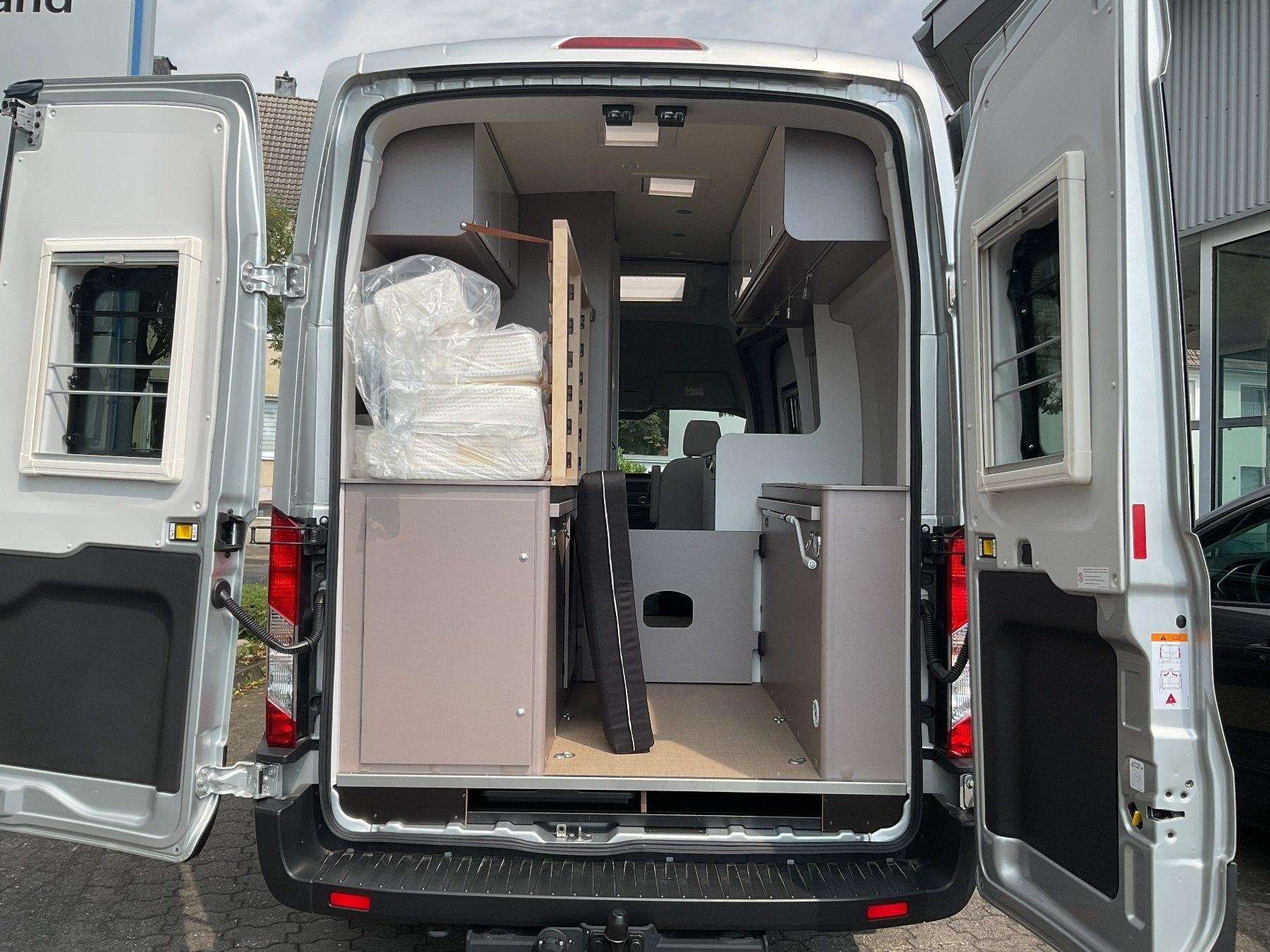 BÜRSTNER Signeo C 590 Bahia Ford Transit L3H3 BÜRSTNER Signeo C 590 Bahia Ford Transit L3H3