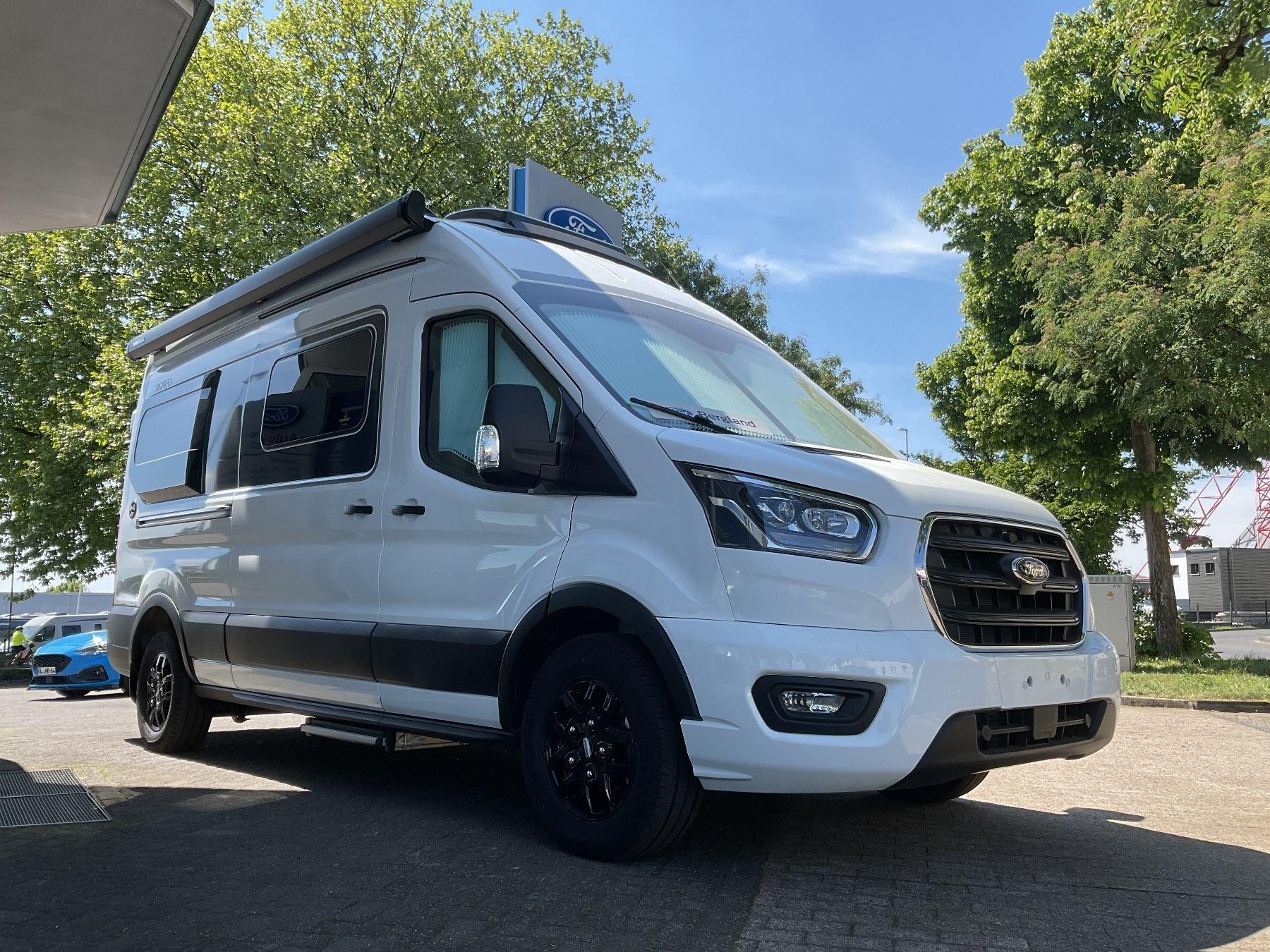 BÜRSTNER Signeo C 590 Bahia Transit L3H3 BÜRSTNER Signeo C 590 Bahia Transit L3H3
