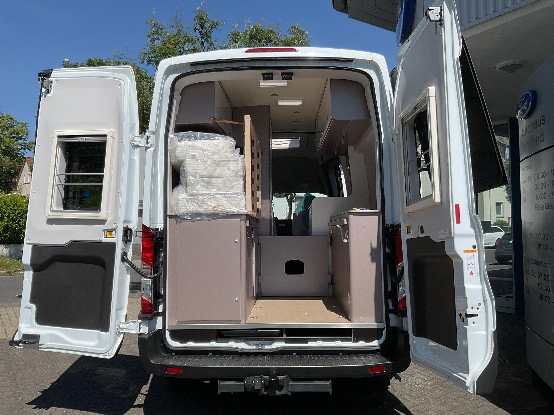BÜRSTNER Signeo C 590 Bahia Transit L3H3 BÜRSTNER Signeo C 590 Bahia Transit L3H3