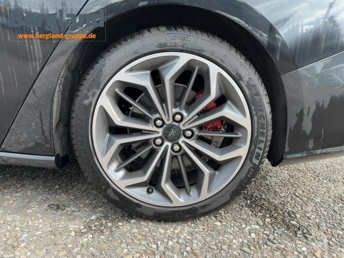 FORD ST-Line X MHEV FORD ST-Line X MHEV
