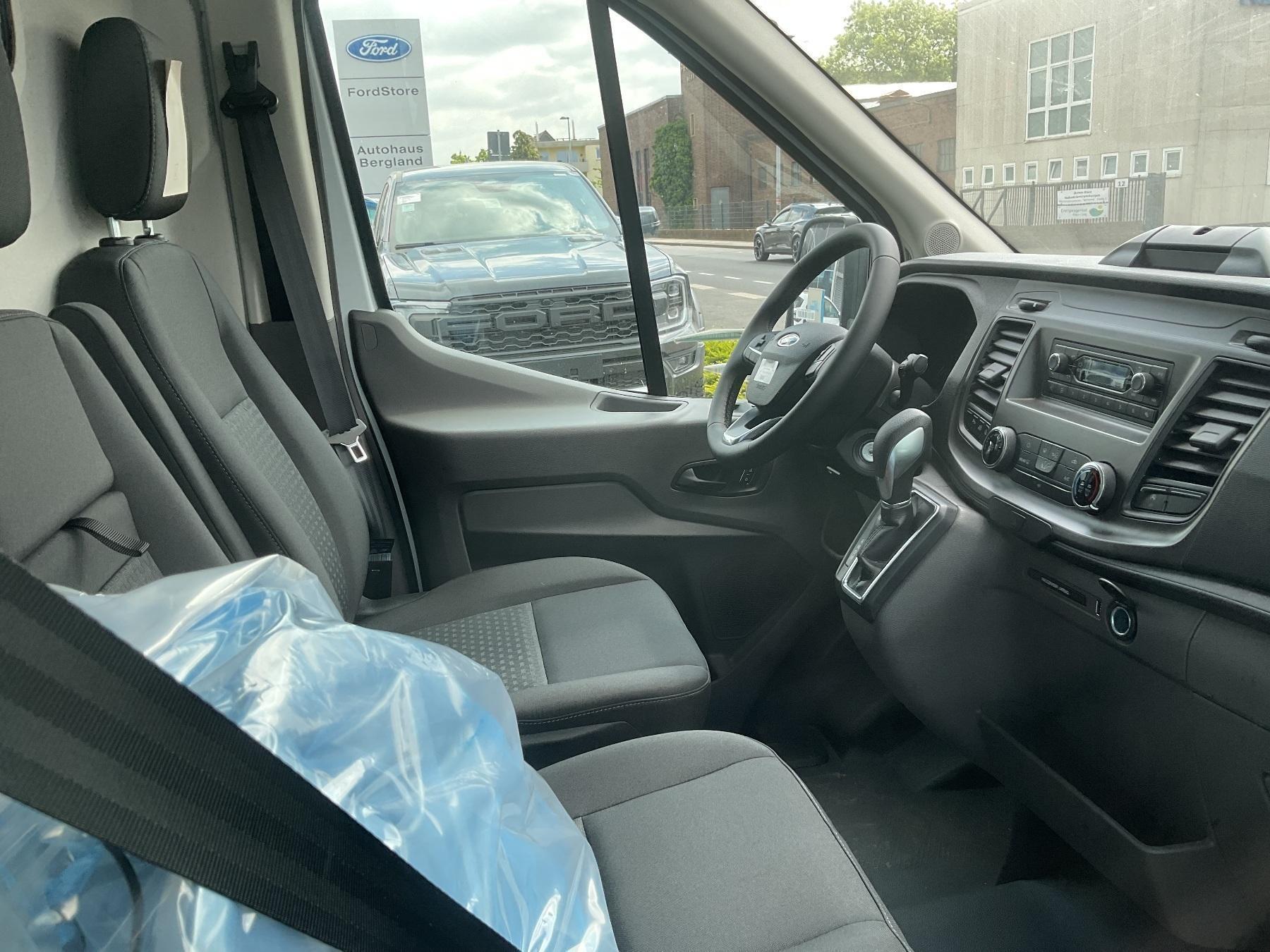 FORD TREND 350L3 Kasten *Automatik FORD TREND 350L3 Kasten *Automatik