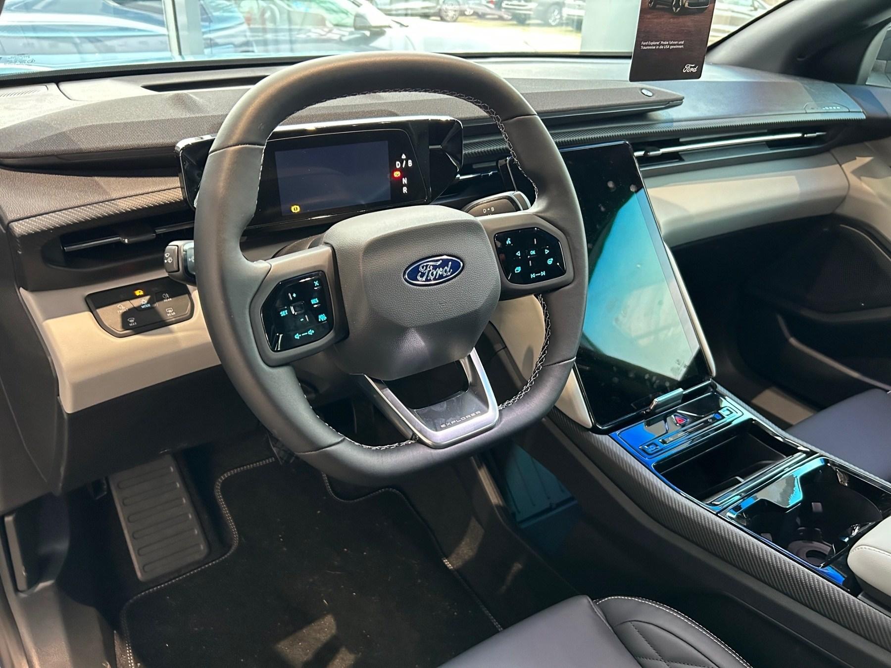 FORD PREMIUM *Panoramadach FORD PREMIUM *Panoramadach