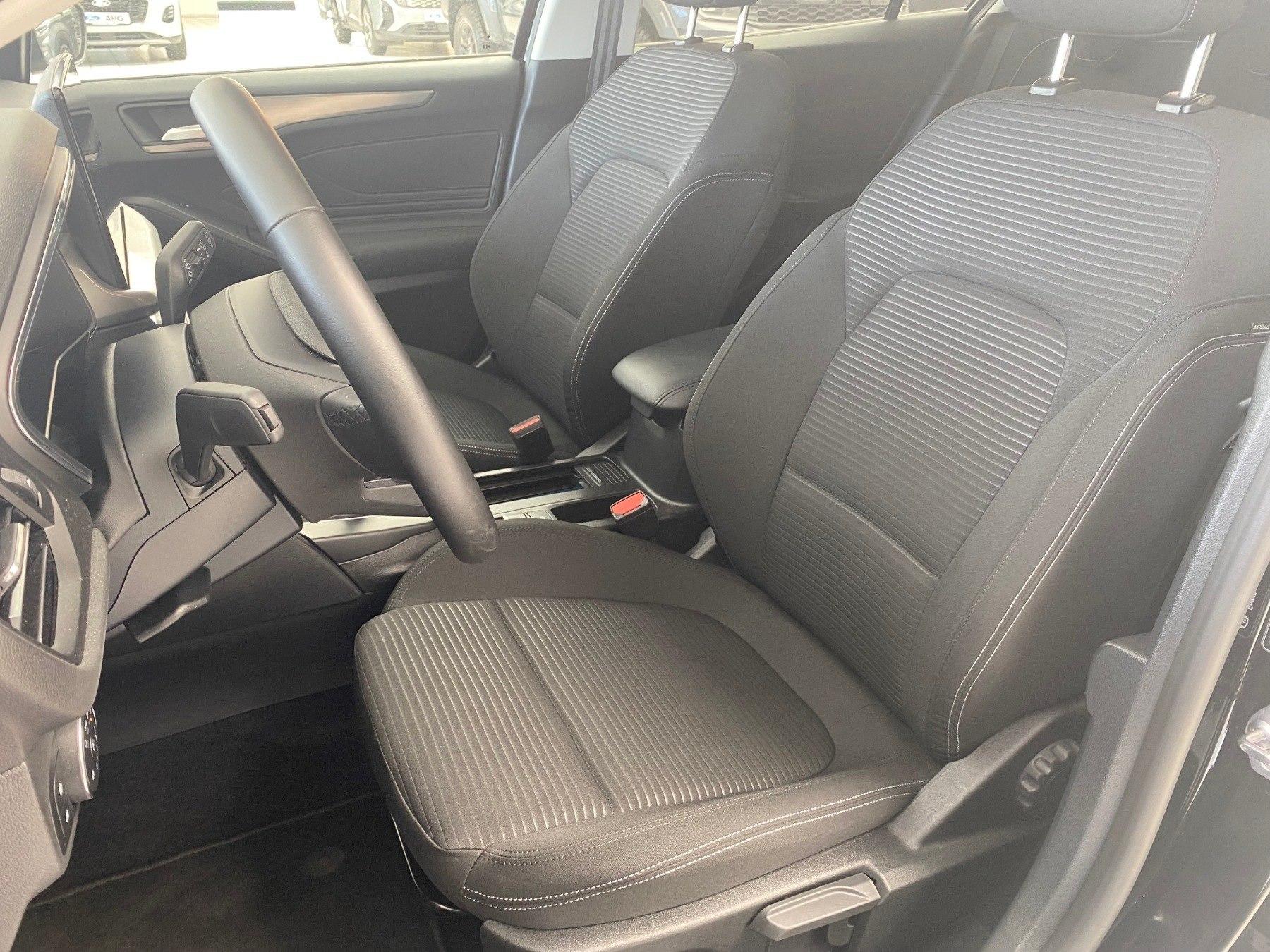 FORD Titanium FORD Titanium