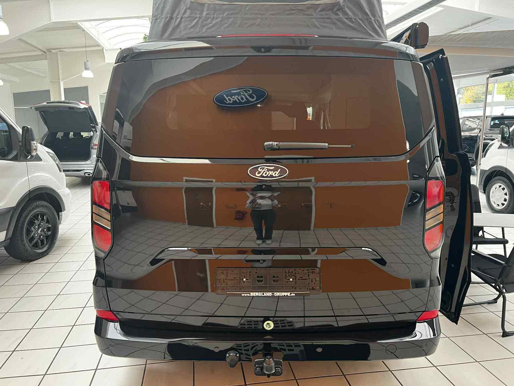 FORD Titanium FORD Titanium