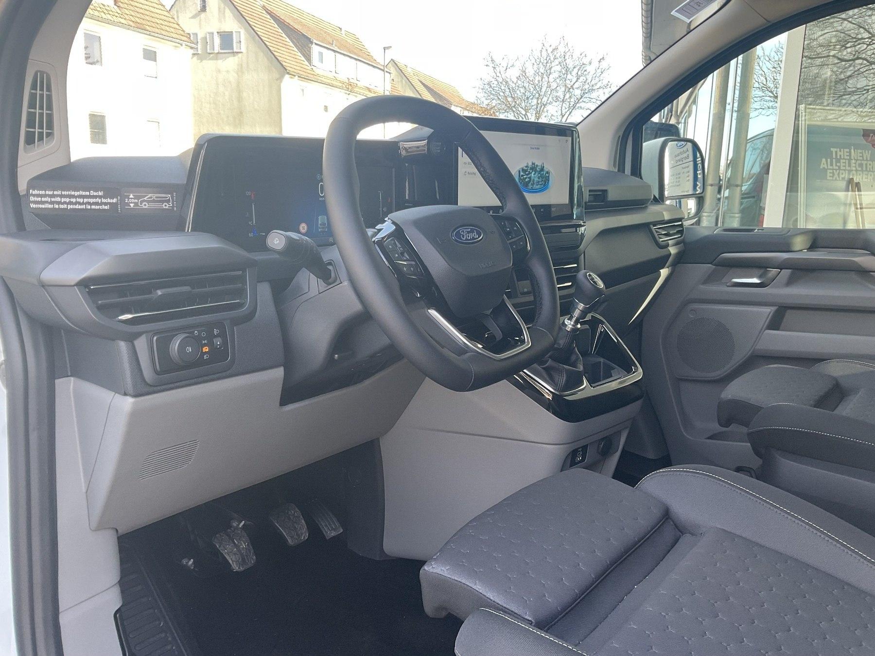 FORD Tourneo Custom Titanium *LED**NAVI*SHZ*Ke FORD Tourneo Custom Titanium *LED**NAVI*SHZ*Ke