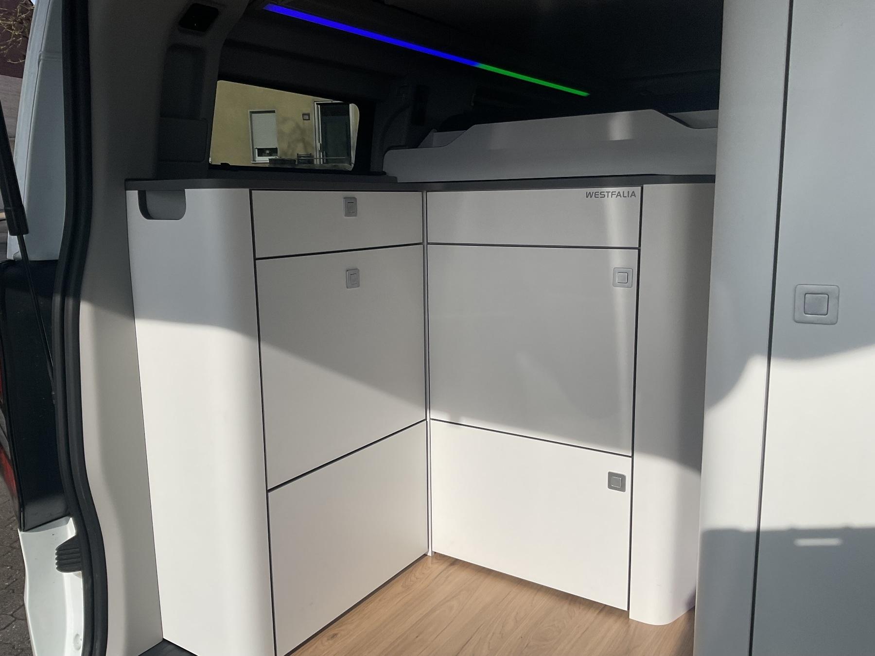 FORD Tourneo Custom Titanium *LED**NAVI*SHZ*Ke FORD Tourneo Custom Titanium *LED**NAVI*SHZ*Ke