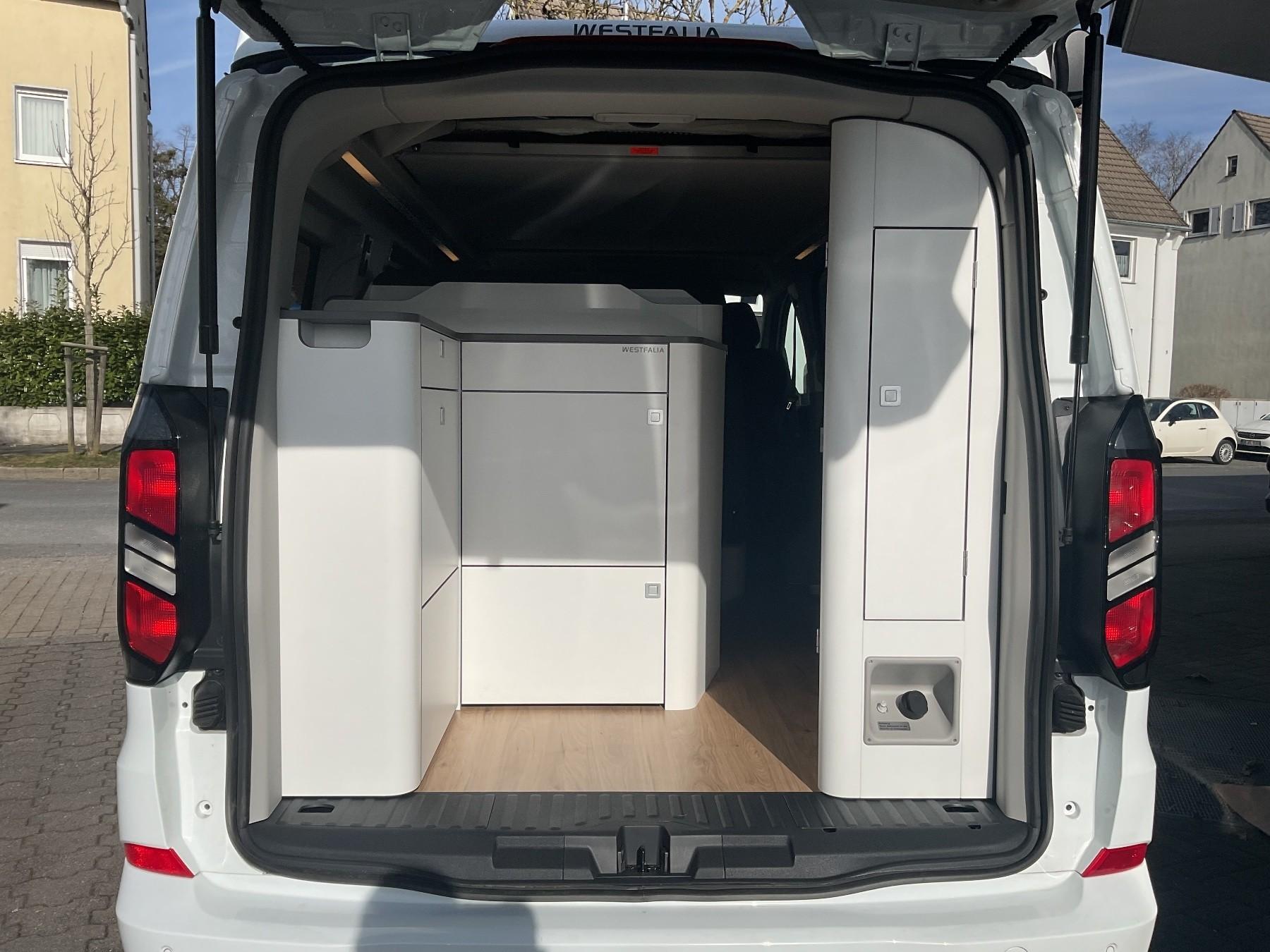 FORD Tourneo Custom Titanium *LED**NAVI*SHZ*Ke FORD Tourneo Custom Titanium *LED**NAVI*SHZ*Ke