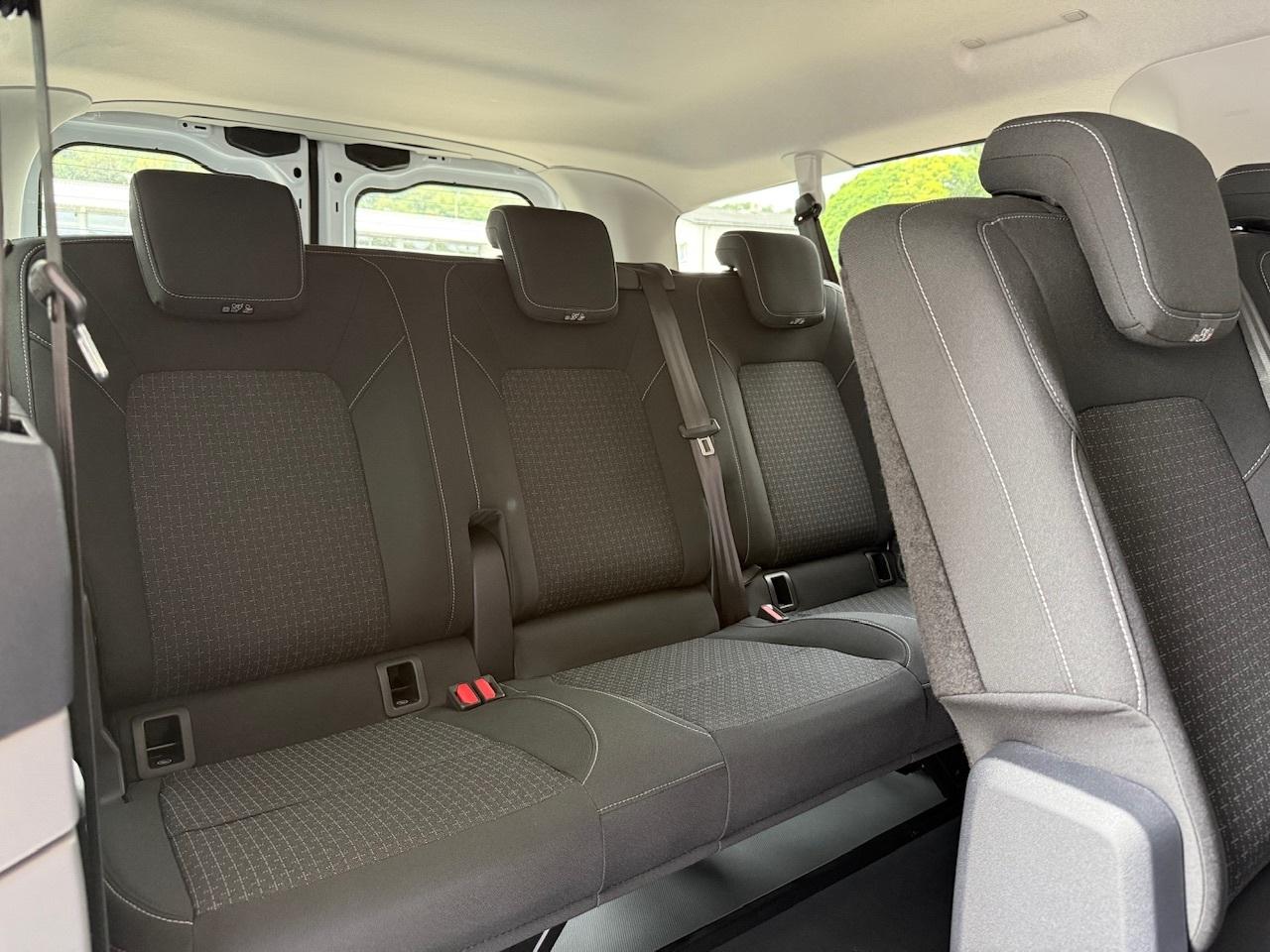 FORD KOMBI 320L2 TREND 2.0l 136 PS FORD KOMBI 320L2 TREND 2.0l 136 PS
